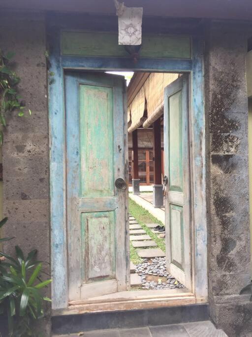 Villa Aisha Sanur  Exterior photo